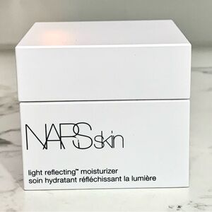 Nars Skin Light Reflecting Moisturizer full size